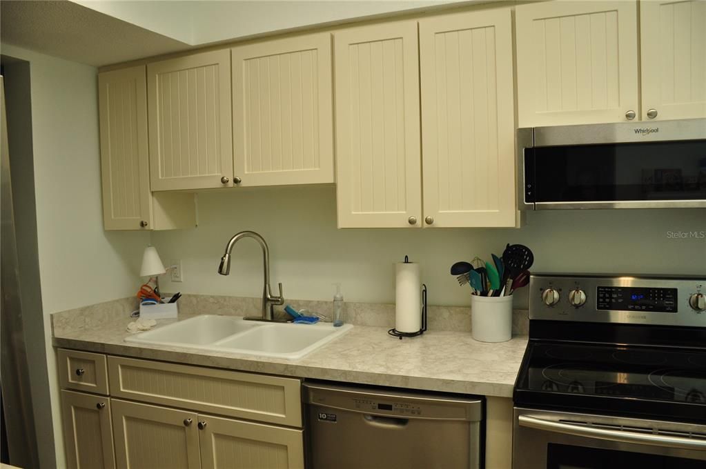 Activo con contrato: $125,000 (2 camas, 1 baños, 999 Pies cuadrados)