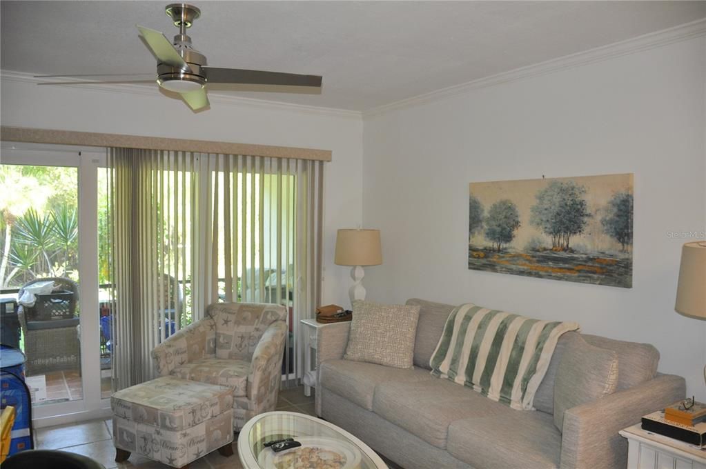 Activo con contrato: $125,000 (2 camas, 1 baños, 999 Pies cuadrados)