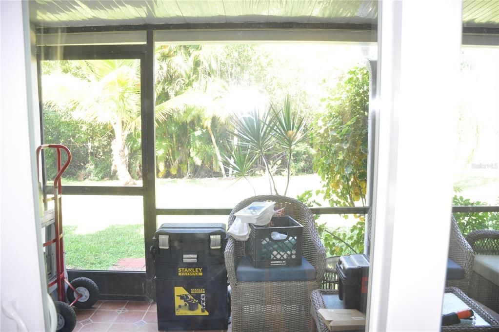 Activo con contrato: $125,000 (2 camas, 1 baños, 999 Pies cuadrados)