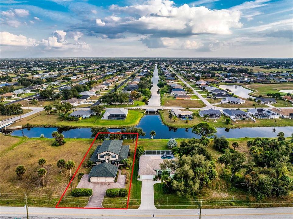 待售: $210,000 (2 贝兹, 2 浴室, 1272 平方英尺)