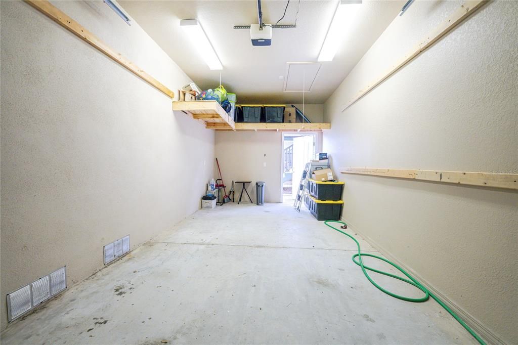 待售: $210,000 (2 贝兹, 2 浴室, 1272 平方英尺)