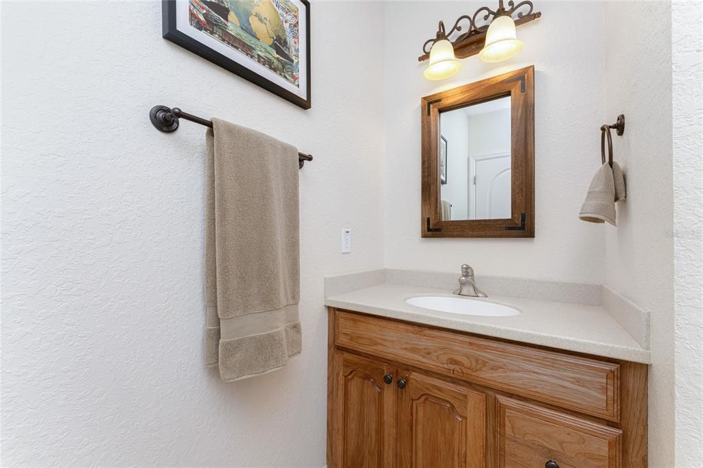 待售: $210,000 (2 贝兹, 2 浴室, 1272 平方英尺)