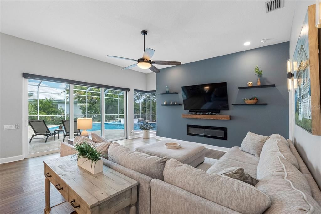 For Sale: $1,699,000 (4 beds, 4 baths, 3663 Square Feet)