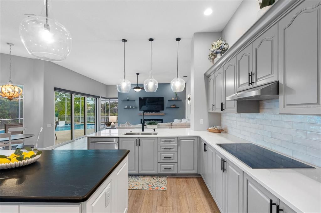 For Sale: $1,699,000 (4 beds, 4 baths, 3663 Square Feet)