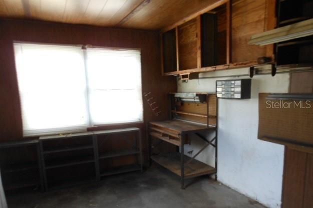 待售: $190,000 (3 贝兹, 2 浴室, 1904 平方英尺)