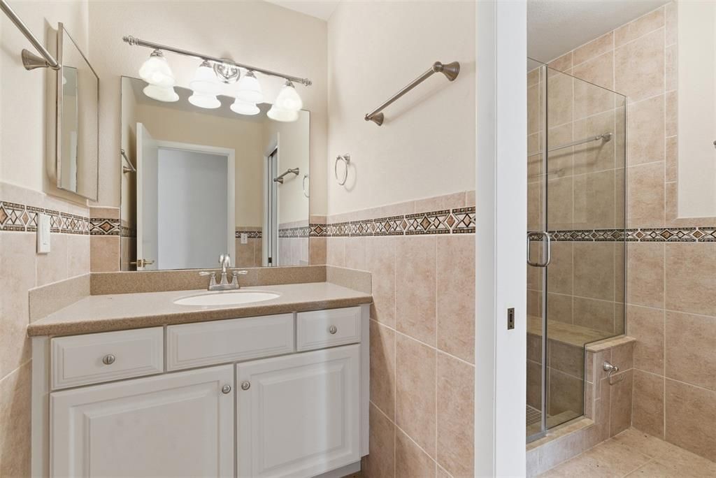 For Sale: $250,000 (4 beds, 2 baths, 1610 Square Feet)