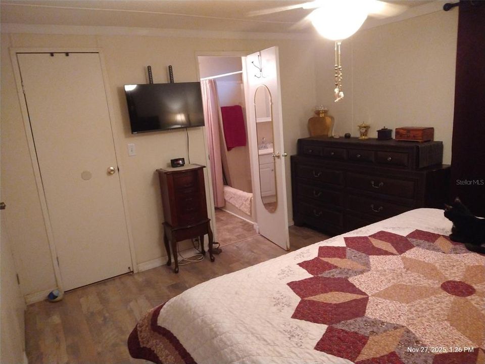 待售: $139,900 (2 贝兹, 2 浴室, 936 平方英尺)