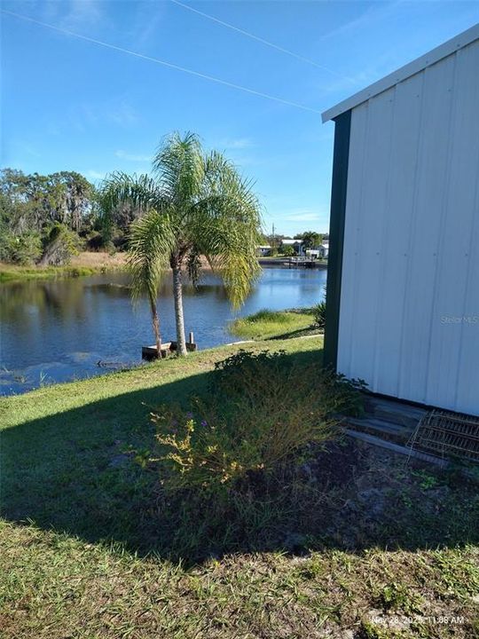 For Sale: $117,000 (2 beds, 2 baths, 936 Square Feet)