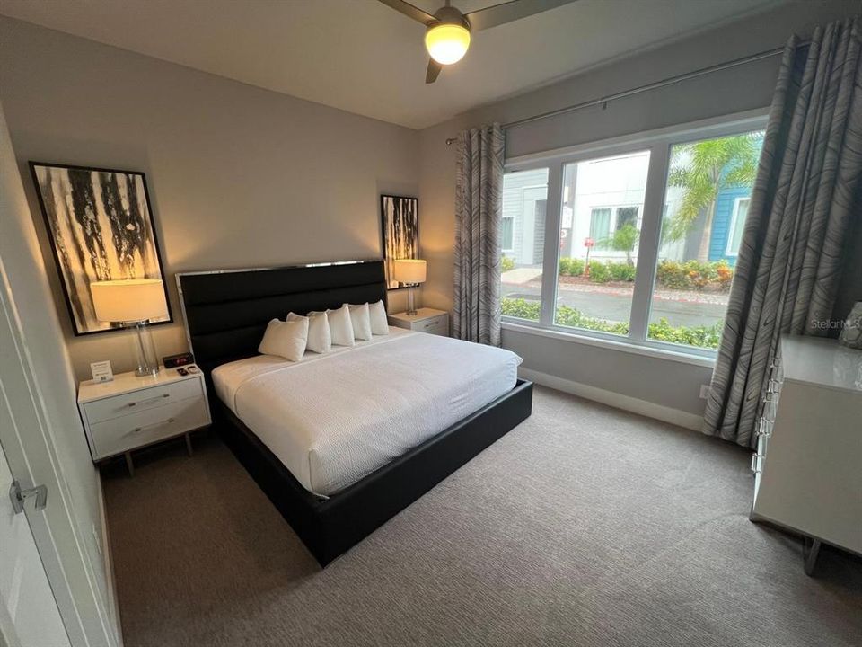 En Venta: $369,999 (3 camas, 3 baños, 1500 Pies cuadrados)