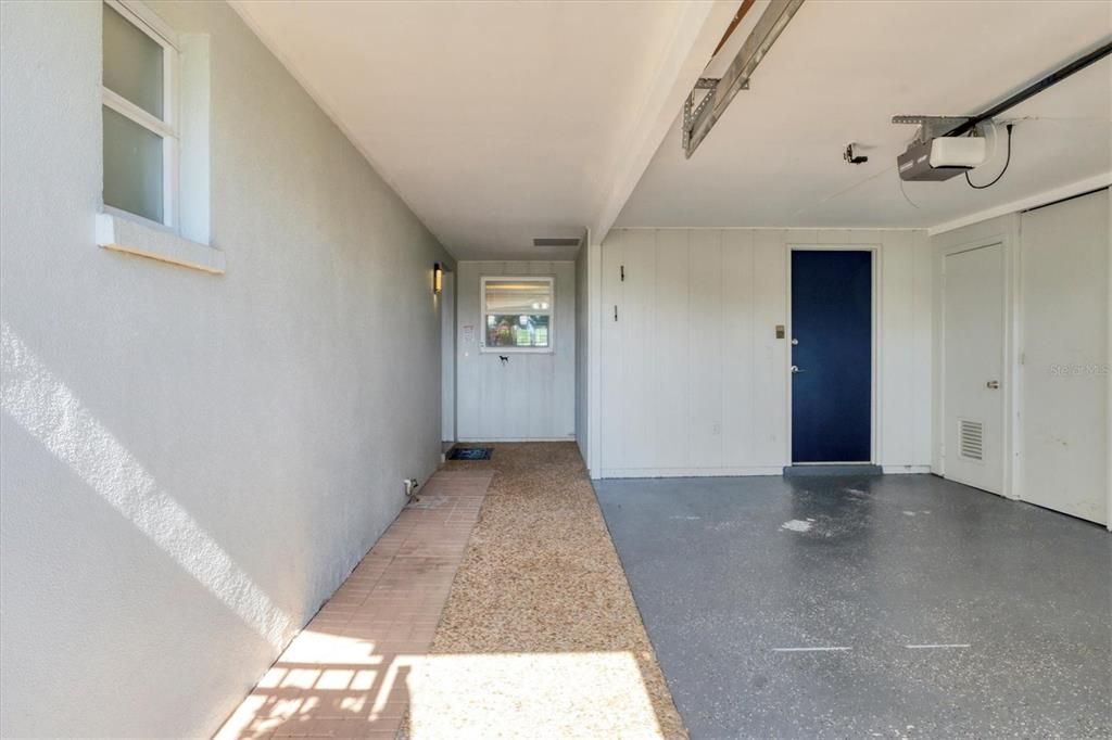 Active With Contract: $274,900 (2 beds, 2 baths, 1505 Square Feet)