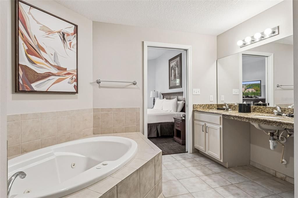 На продажу: $290,000 (3 спален, 2 ванн, 1437 Квадратных фут)