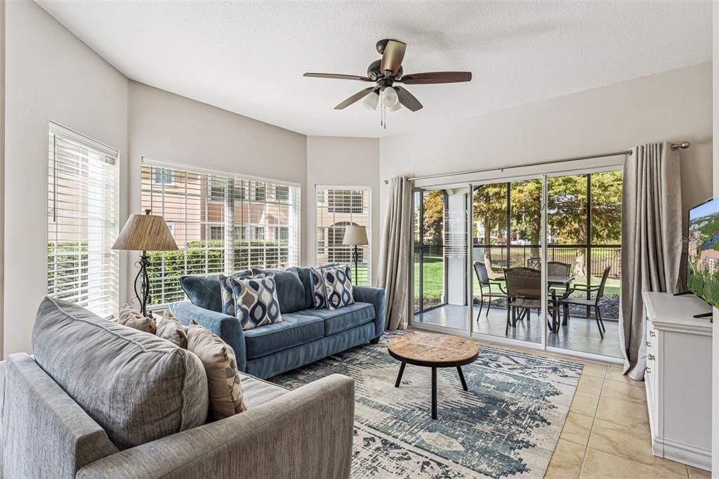 На продажу: $290,000 (3 спален, 2 ванн, 1437 Квадратных фут)