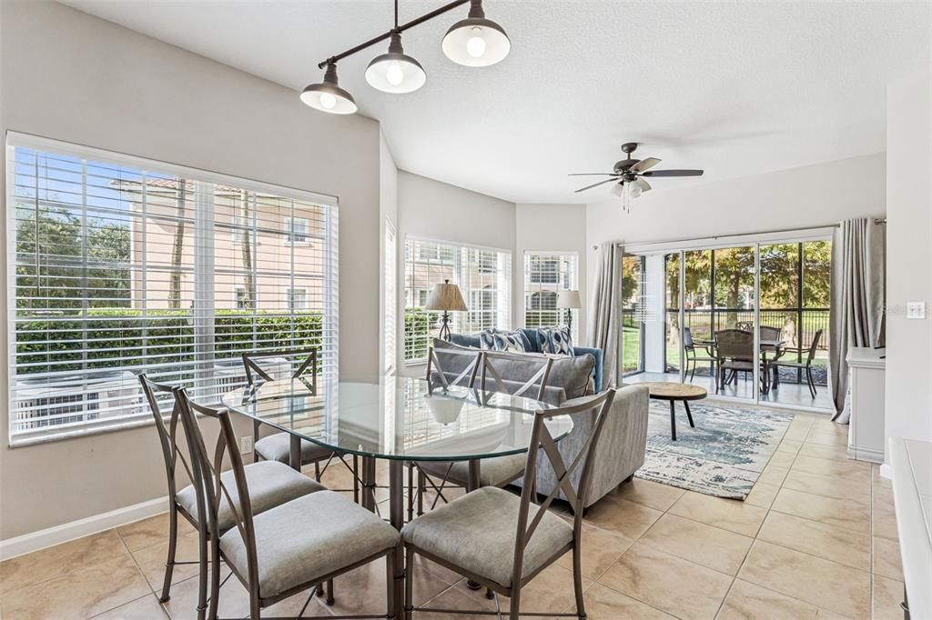 На продажу: $290,000 (3 спален, 2 ванн, 1437 Квадратных фут)