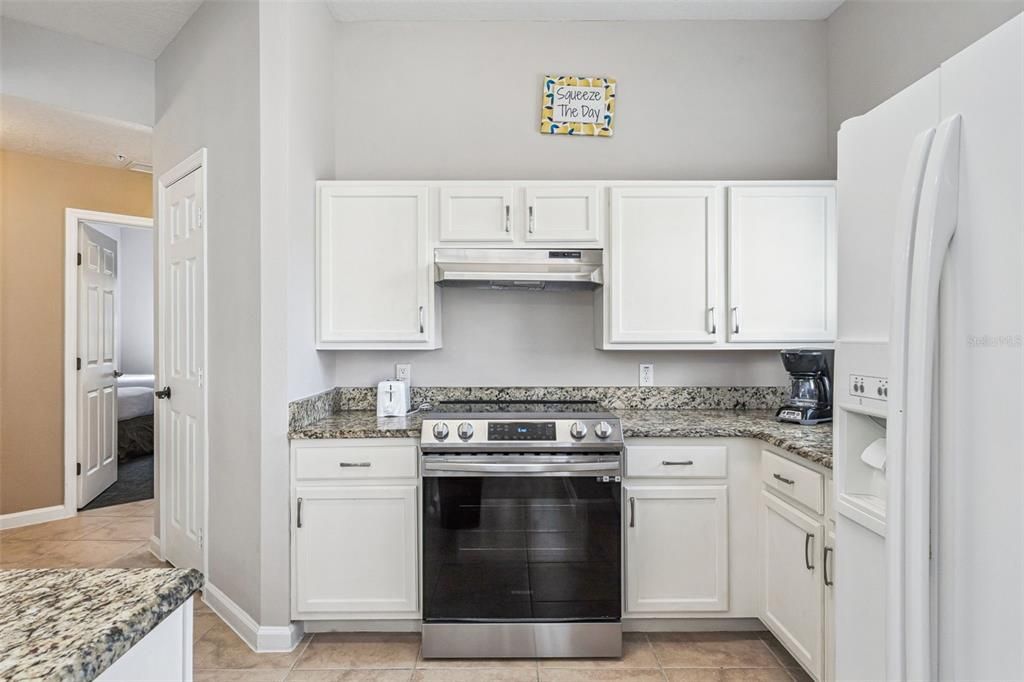 На продажу: $290,000 (3 спален, 2 ванн, 1437 Квадратных фут)