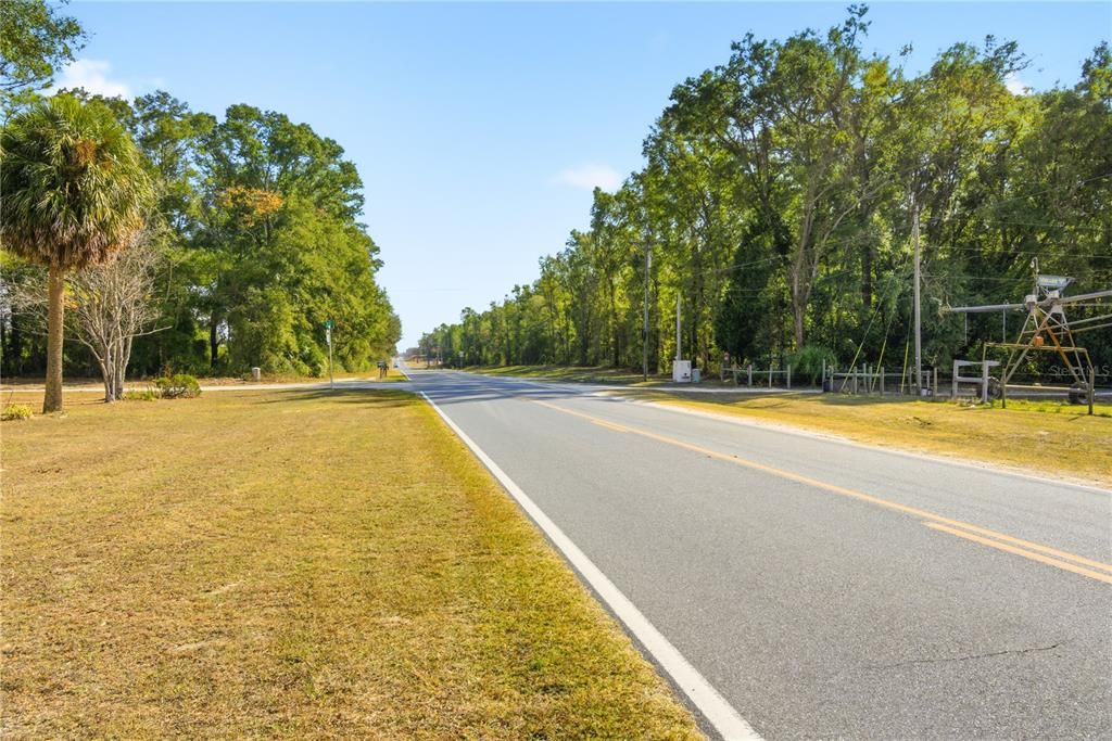 En Venta: $325,000 (4 camas, 2 baños, 2095 Pies cuadrados)