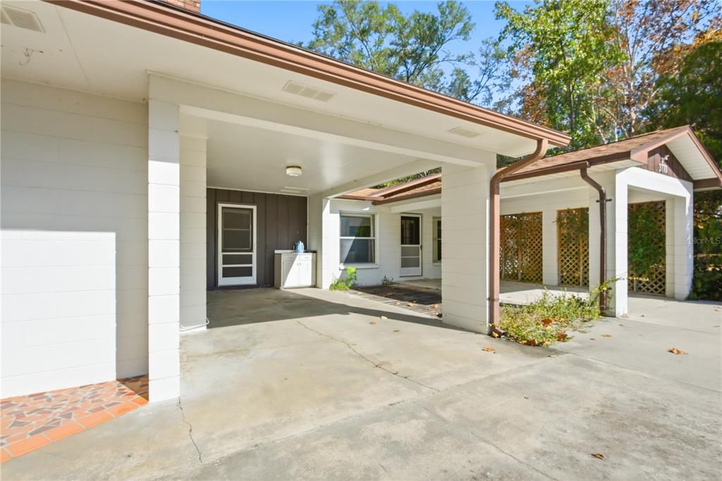 En Venta: $325,000 (4 camas, 2 baños, 2095 Pies cuadrados)