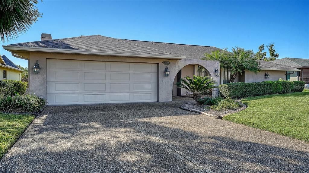 Под контрактом: $525,000 (3 спален, 2 ванн, 2037 Квадратных фут)