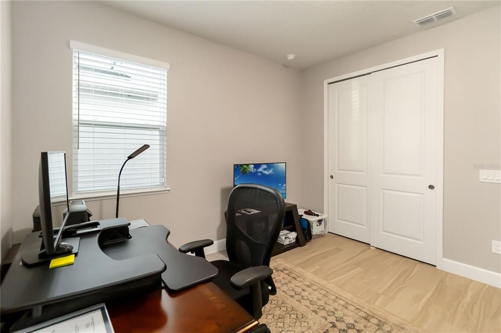 En Venta: $830,000 (4 camas, 3 baños, 3439 Pies cuadrados)