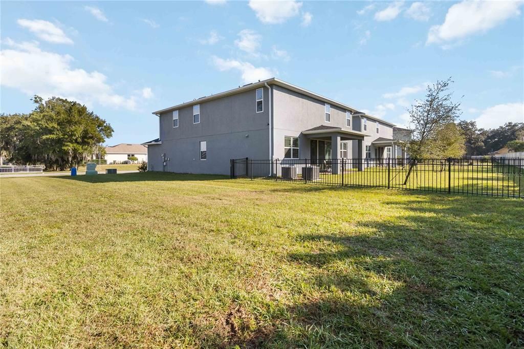 En Venta: $830,000 (4 camas, 3 baños, 3439 Pies cuadrados)