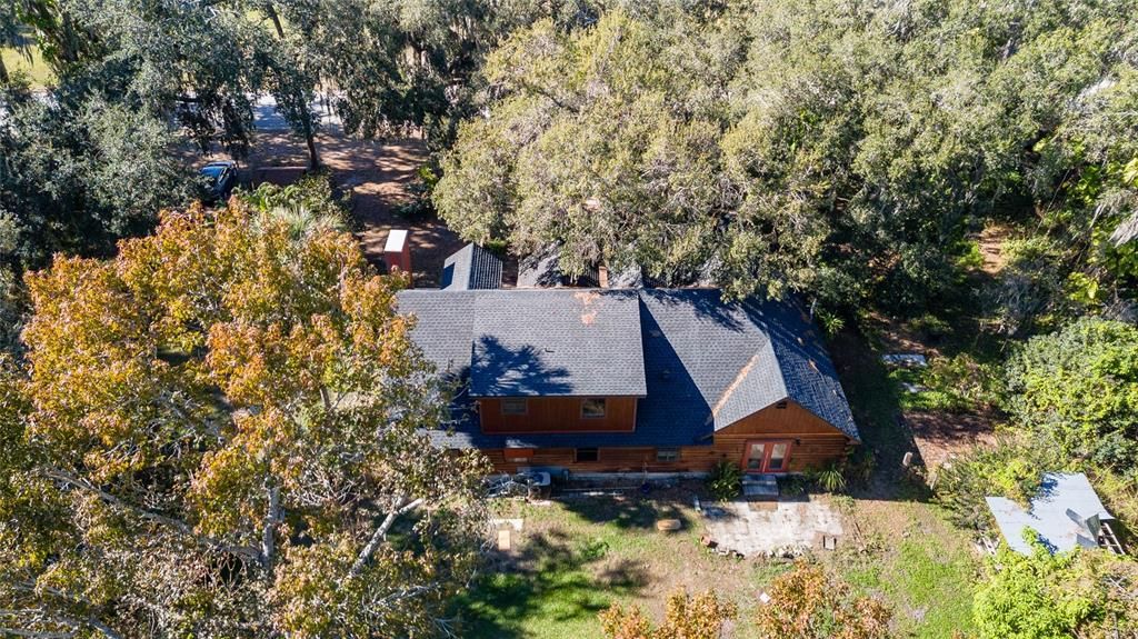 For Sale: $449,000 (5 beds, 2 baths, 2583 Square Feet)