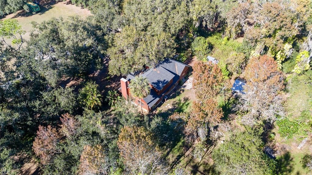 For Sale: $449,000 (5 beds, 2 baths, 2583 Square Feet)