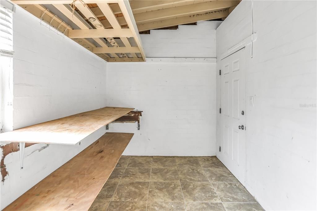 For Sale: $370,000 (3 beds, 2 baths, 1334 Square Feet)