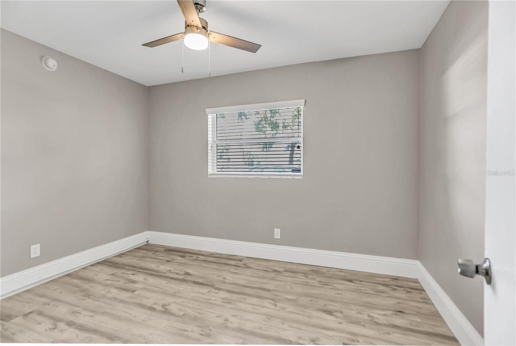 For Sale: $370,000 (3 beds, 2 baths, 1334 Square Feet)