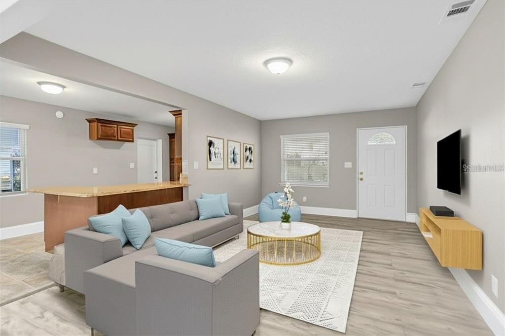 For Sale: $370,000 (3 beds, 2 baths, 1334 Square Feet)