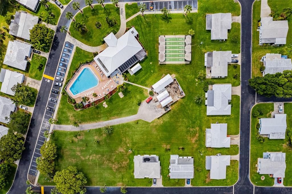 For Rent: $2,600 (2 beds, 2 baths, 865 Square Feet)