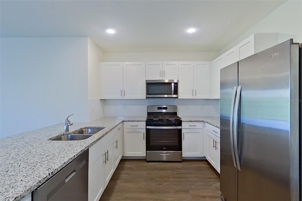 出租: $1,795 (3 贝兹, 2 浴室, 1504 平方英尺)