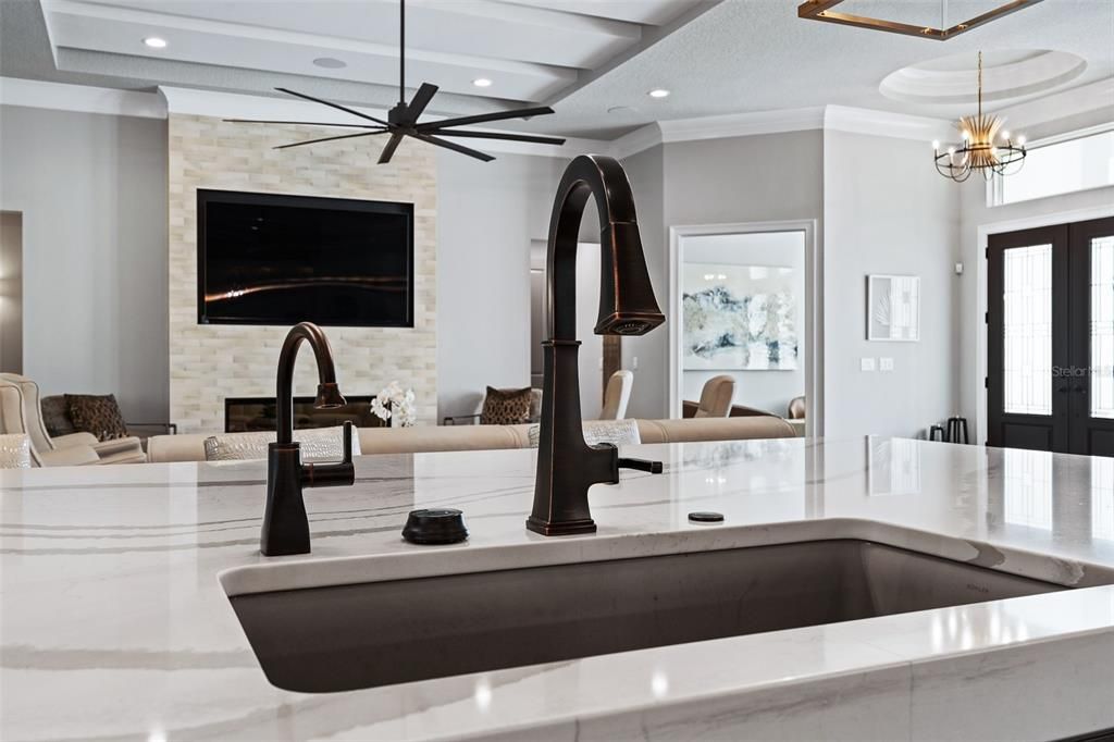 For Sale: $1,595,000 (3 beds, 3 baths, 3180 Square Feet)