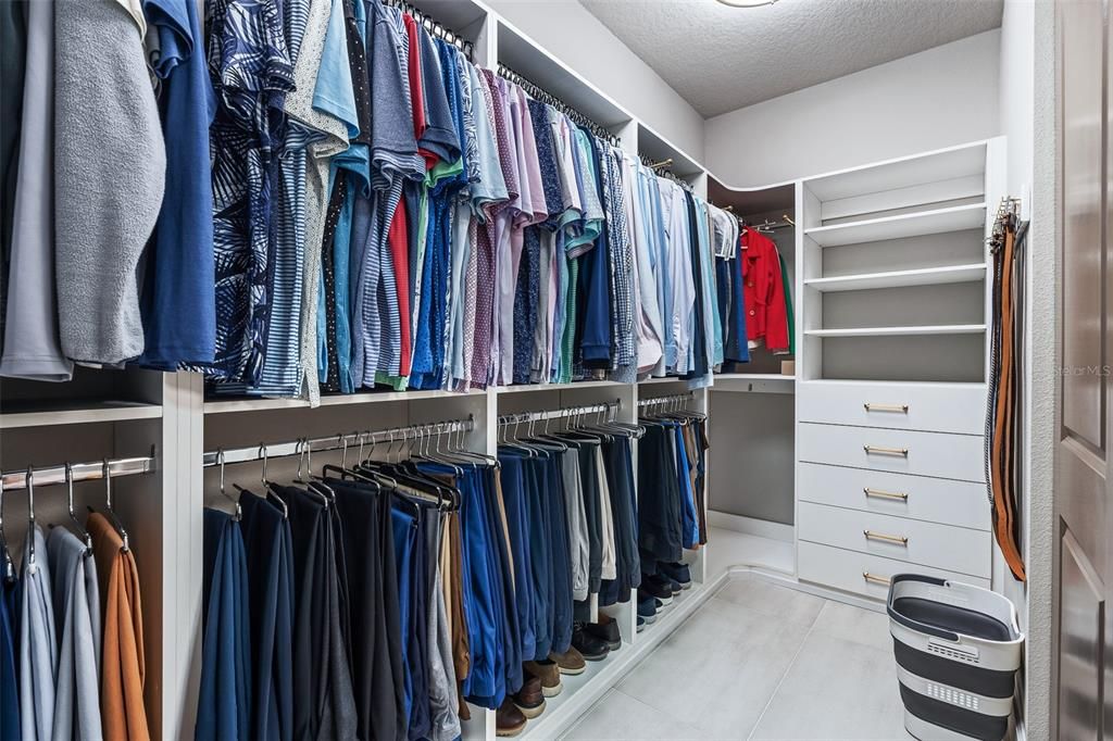 For Sale: $1,595,000 (3 beds, 3 baths, 3180 Square Feet)