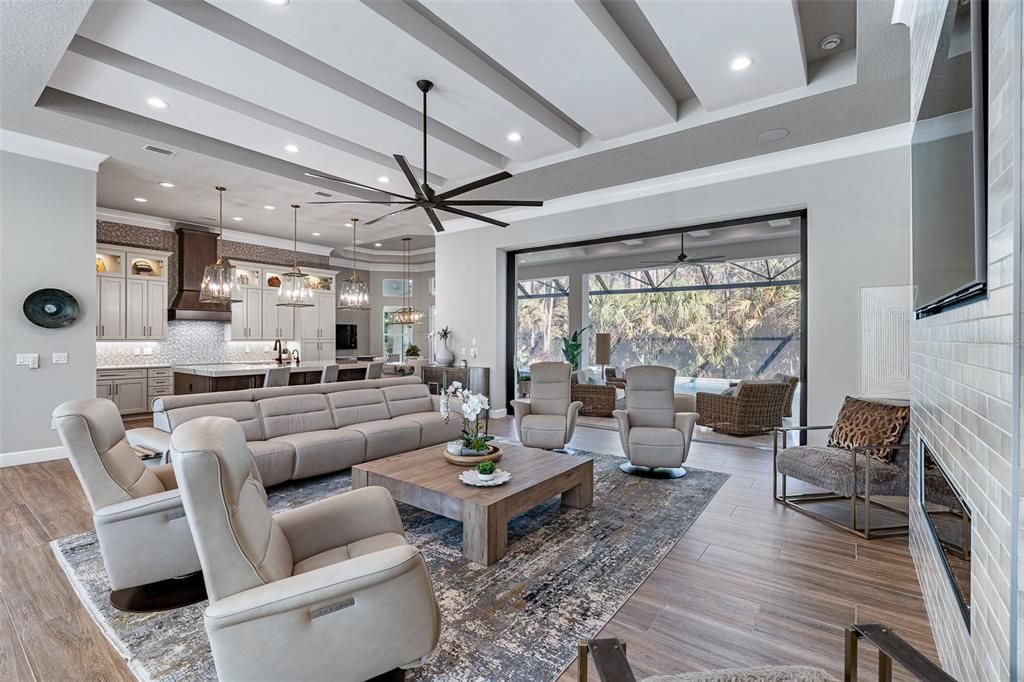 For Sale: $1,595,000 (3 beds, 3 baths, 3180 Square Feet)