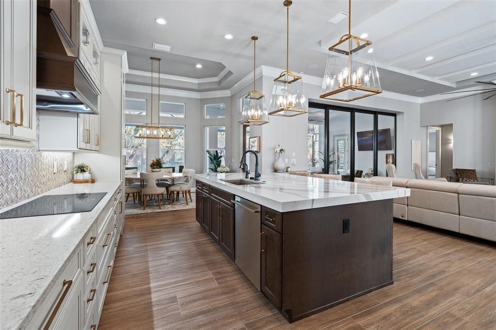 For Sale: $1,595,000 (3 beds, 3 baths, 3180 Square Feet)