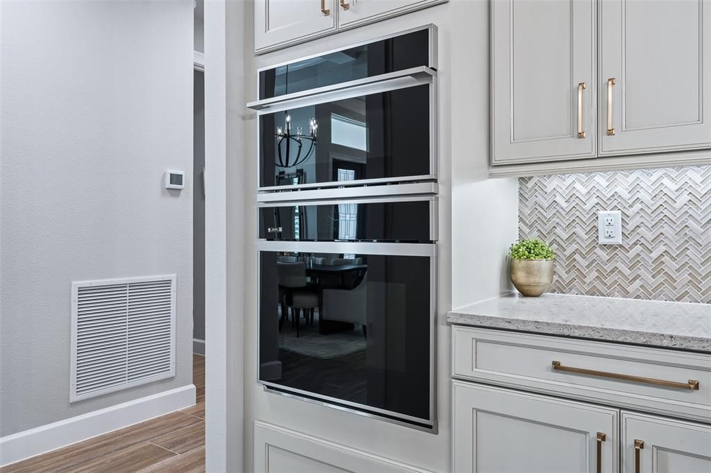 For Sale: $1,595,000 (3 beds, 3 baths, 3180 Square Feet)