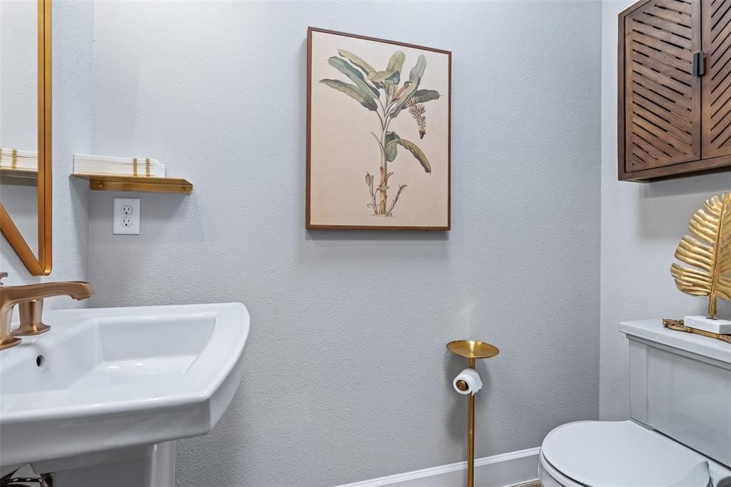 For Sale: $1,595,000 (3 beds, 3 baths, 3180 Square Feet)