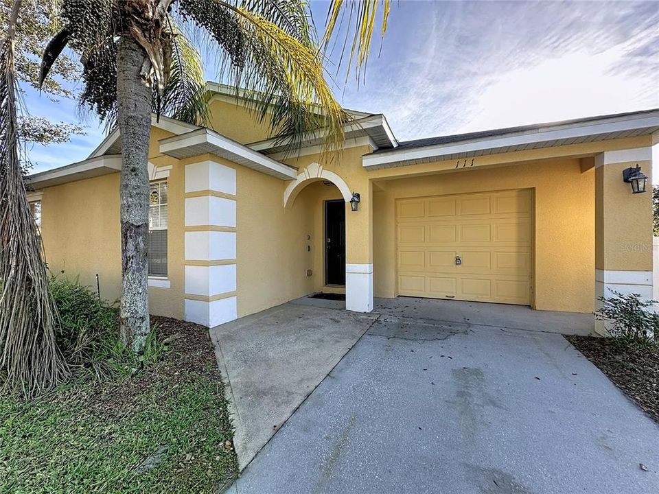 待售: $349,999 (5 贝兹, 3 浴室, 1854 平方英尺)