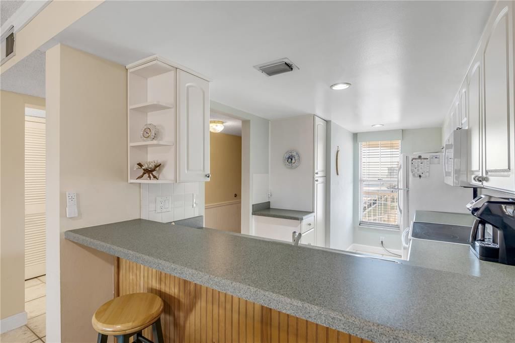 En Venta: $415,000 (2 camas, 2 baños, 950 Pies cuadrados)