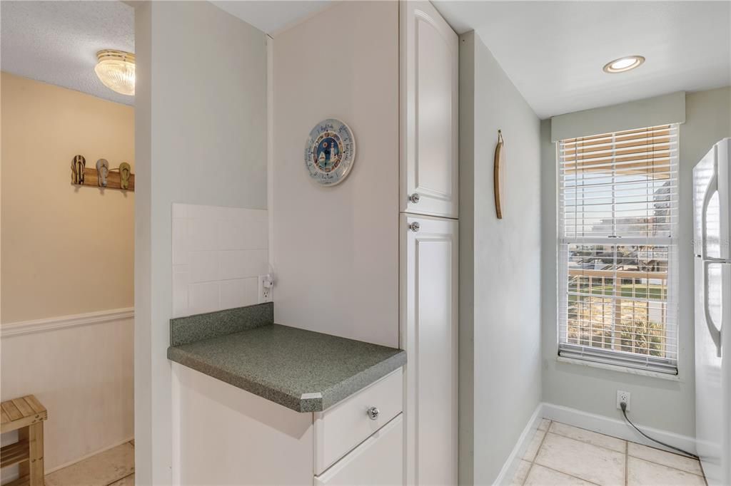 En Venta: $415,000 (2 camas, 2 baños, 950 Pies cuadrados)