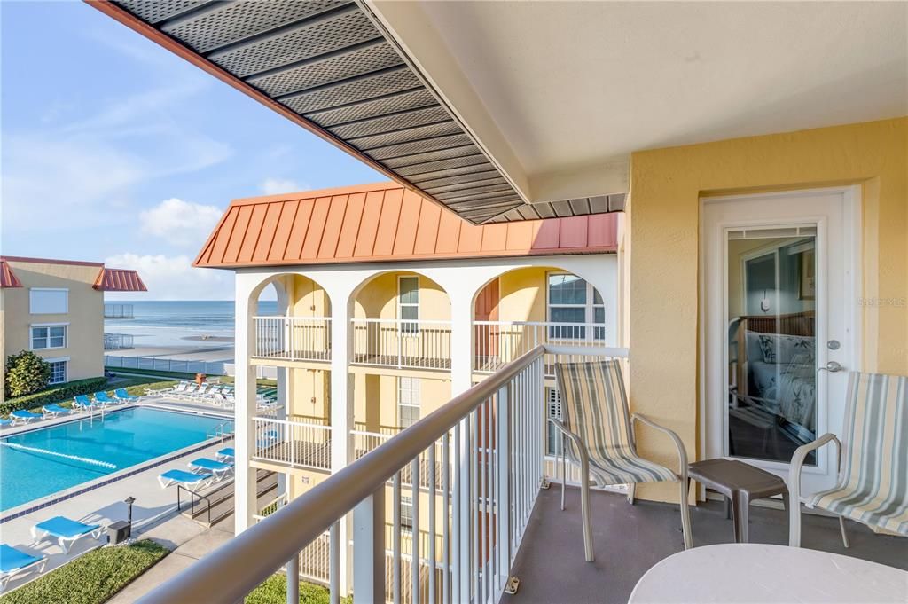 En Venta: $415,000 (2 camas, 2 baños, 950 Pies cuadrados)