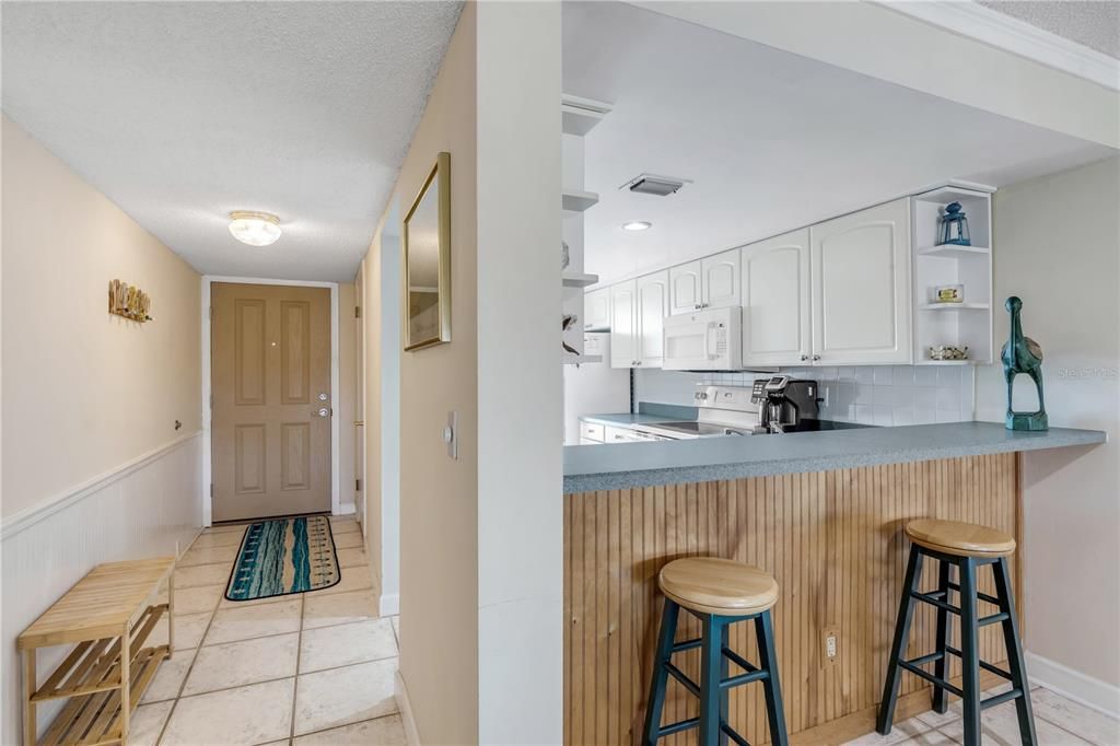 En Venta: $415,000 (2 camas, 2 baños, 950 Pies cuadrados)