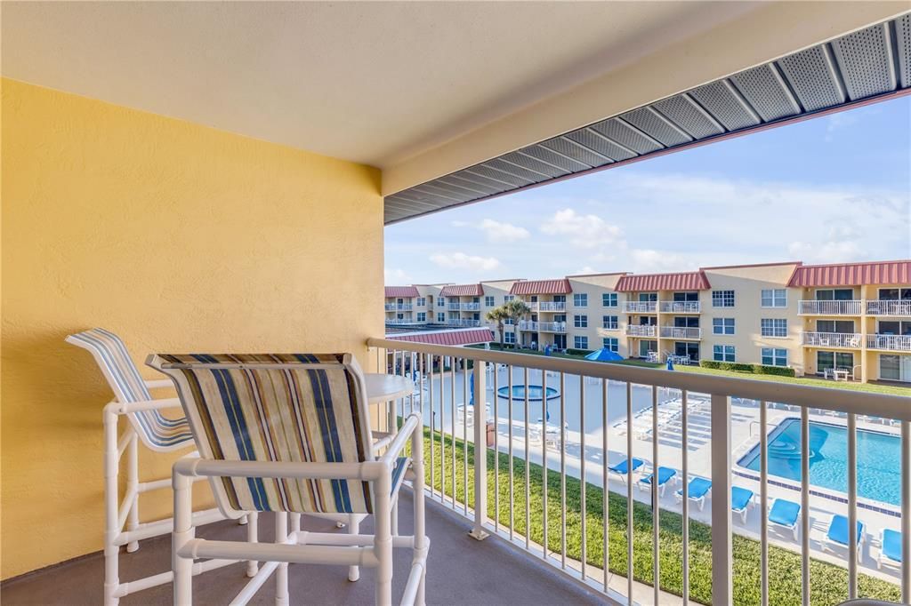 En Venta: $415,000 (2 camas, 2 baños, 950 Pies cuadrados)