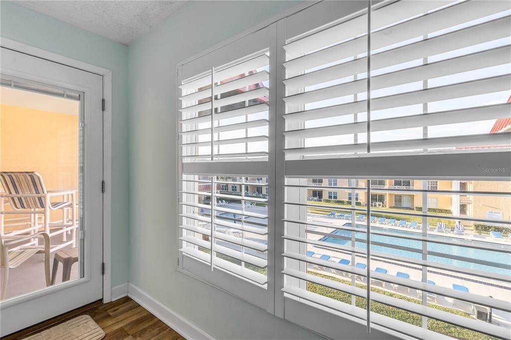 En Venta: $415,000 (2 camas, 2 baños, 950 Pies cuadrados)