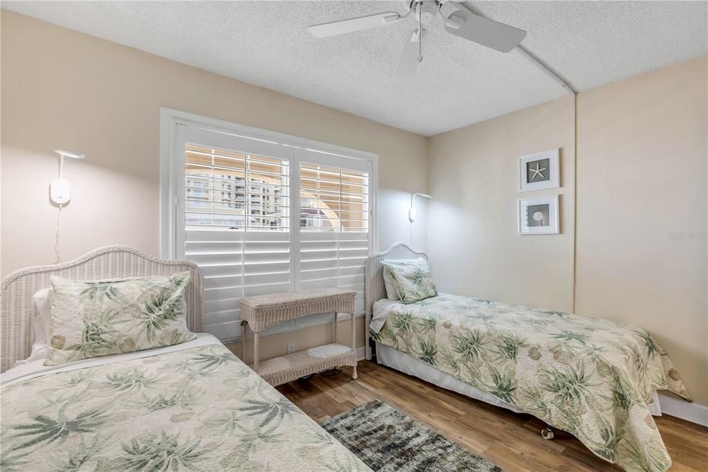 En Venta: $415,000 (2 camas, 2 baños, 950 Pies cuadrados)