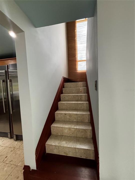 For Rent: $4,500 (4 beds, 2 baths, 2500 Square Feet)