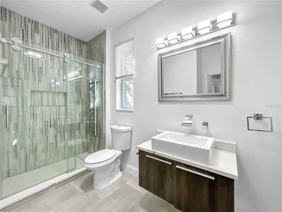 待售: $890,000 (4 贝兹, 3 浴室, 2694 平方英尺)