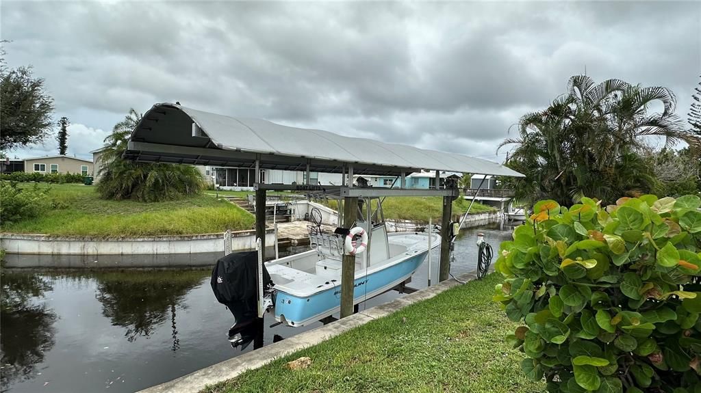 For Rent: $3,000 (3 beds, 1 baths, 1276 Square Feet)