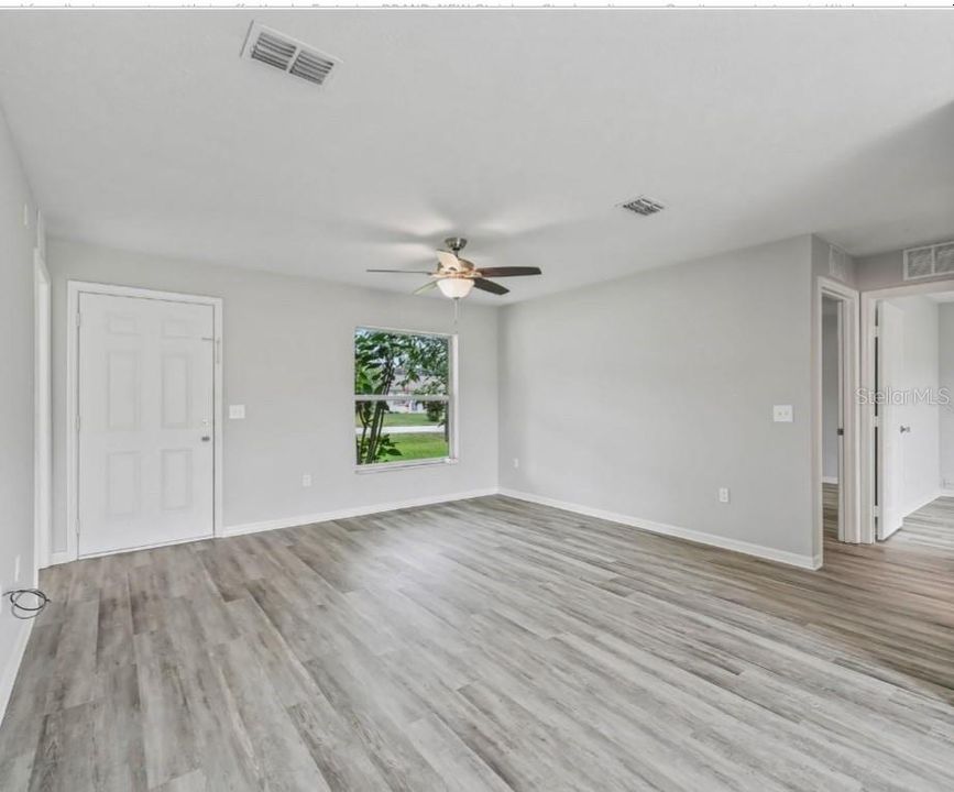 出租: $1,750 (3 贝兹, 2 浴室, 1144 平方英尺)