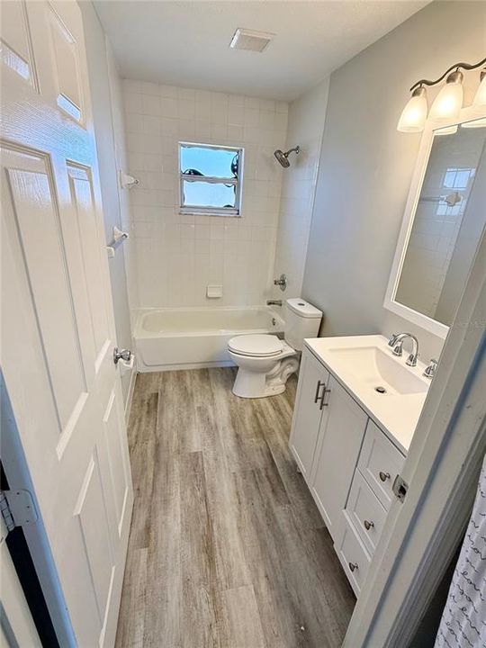 出租: $1,750 (3 贝兹, 2 浴室, 1144 平方英尺)