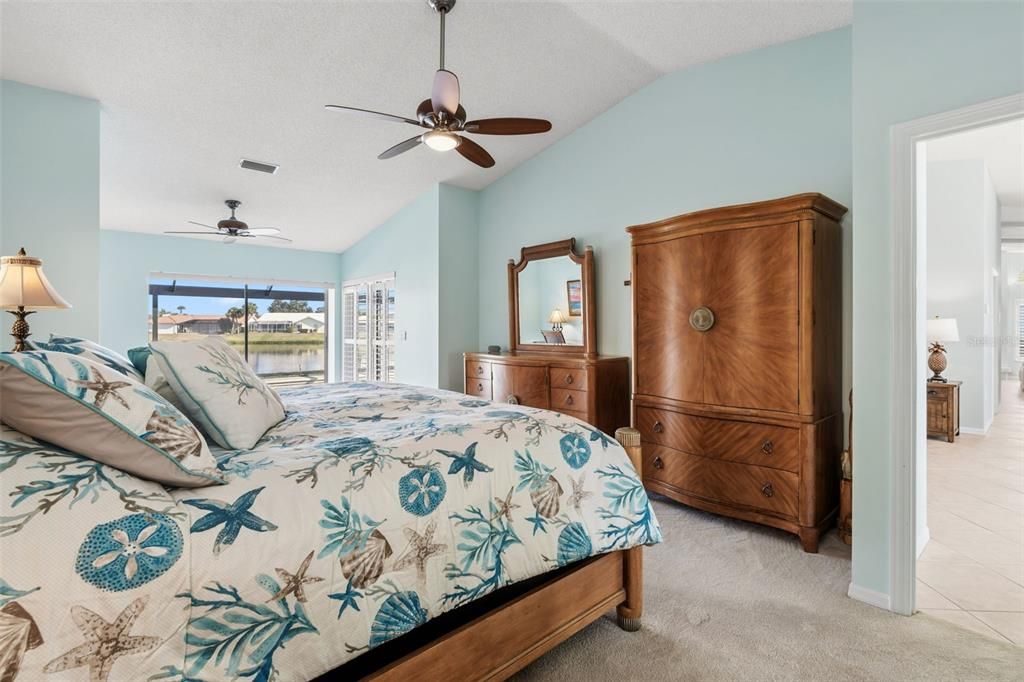 For Sale: $699,000 (3 beds, 2 baths, 2352 Square Feet)